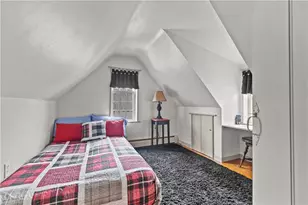 11 Cross St, Newport, RI 02840 - Photo 24