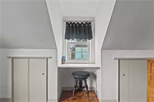 11 Cross St, Newport, RI 02840 - Photo 22