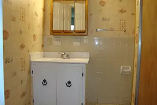 752 Quaker Ln, Warwick, RI 02818 - Photo 22