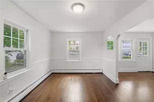 745 Providence St, West Warwick, RI 02893 - Photo 24