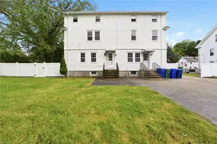 745 Providence St, West Warwick, RI 02893 - Photo 4