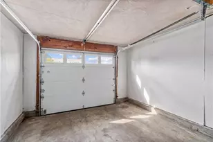 20 Namquid Dr, Middletown, RI 02842 - Photo 28