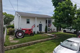 95 2nd Ave, Cranston, RI 02910 - Photo 2