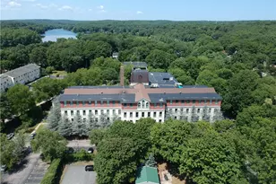 15 Higgins St, Smithfield, RI 02917 - Photo 1