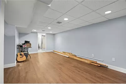 83 Bateman Avenue, Cranston, RI 02920 - Photo 22
