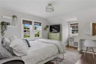 96 Meridian St, Providence, RI 02908 - Photo 18