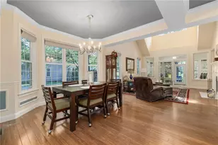 315 Old River Rd, Lincoln, RI 02838 - Photo 14