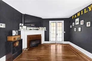 136 Armington St, Cranston, RI 02910 - Photo 10