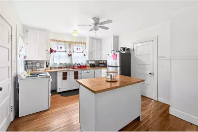 136 Armington Street, Cranston, RI 02910 - Photo 4