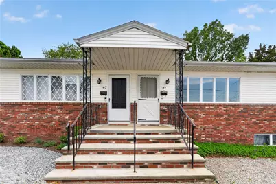 140 Lawrence Street, Cranston, RI 02920 - Photo 2