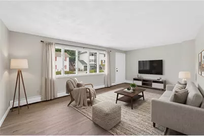 140 Lawrence Street, Cranston, RI 02920 - Photo 6
