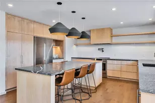 2717 Commodore Oliver Hazard Perry Hwy, South Kingstown, RI 02879 - Photo 14