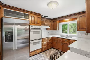 14 Cardinal Rd, Cranston, RI 02921 - Photo 6