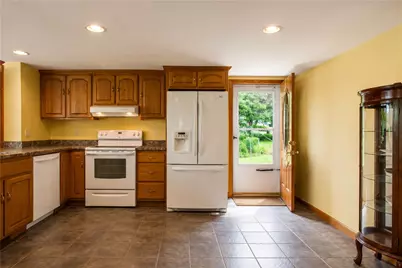 151 Conanicus Road, Narragansett, RI 02882 - Photo 12
