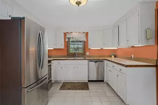 14 Driftwood Dr, Charlestown, RI 02813 - Photo 12
