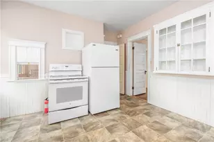 78 Grotto Ave, Providence, RI 02906 - Photo 10