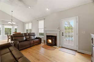 122 Spring Grove Rd, Glocester, RI 02814 - Photo 18