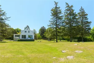 8 Chapel Pl, Westerly, RI 02891 - Photo 12