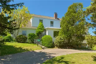 8 Chapel Pl, Westerly, RI 02891 - Photo 10