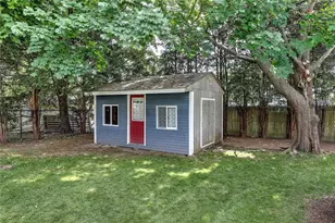 135 Foote St, Barrington, RI 02806 - Photo 48