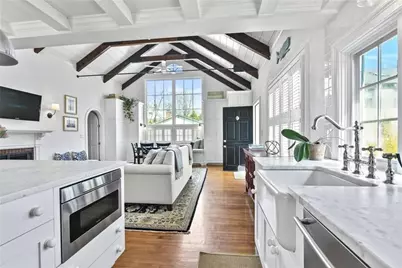 397 Gibbs Avenue #CH, Newport, RI 02840 - Photo 14