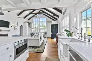 397 Gibbs Ave, Newport, RI 02840 - Photo 14