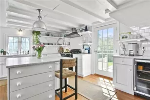 397 Gibbs Ave, Newport, RI 02840 - Photo 14