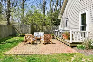 397 Gibbs Ave, Newport, RI 02840 - Photo 6
