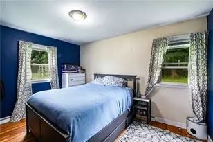 27 Alan Ave, Portsmouth, RI 02871 - Photo 12