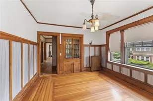 220 Lenox Ave, Providence, RI 02907 - Photo 24