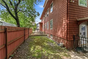 220 Lenox Ave, Providence, RI 02907 - Photo 38