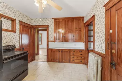 220 Lenox Avenue, Providence, RI 02907 - Photo 12