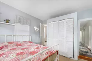 341 Lloyd Ave, Providence, RI 02906 - Photo 24