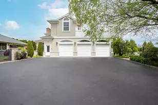 126 Cliff Dr, Narragansett, RI 02882 - Photo 8
