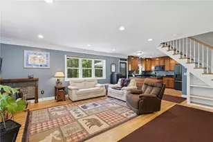 193 Lake Washington Dr, Glocester, RI 02814 - Photo 12