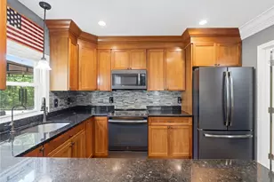 193 Lake Washington Dr, Glocester, RI 02814 - Photo 20