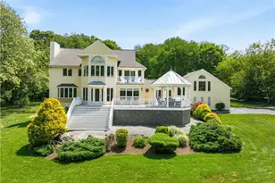 38 Gondola Ave, Jamestown, RI 02835 - Photo 1