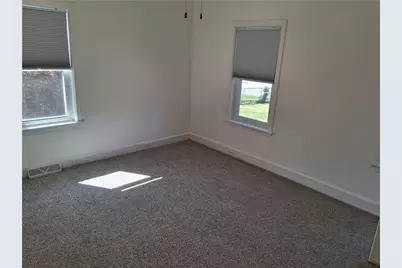 103 Roger Williams Avenue, East Providence, RI 02916 - Photo 2