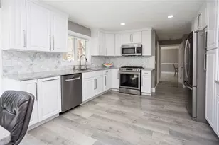 10 Arbor Way, East Greenwich, RI 02818 - Photo 8