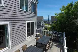 51 Glendale Rd Rd, Narragansett, RI 02882 - Photo 8