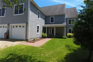 51 Glendale Rd Rd, Narragansett, RI 02882 - Photo 4