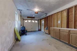 51 Glendale Rd Rd, Narragansett, RI 02882 - Photo 46
