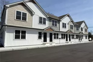 2907 Post Rd, Warwick, RI 02886 - Photo 2