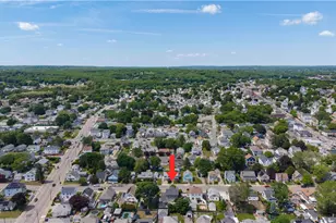 290 W Forest Ave, Pawtucket, RI 02860 - Photo 36