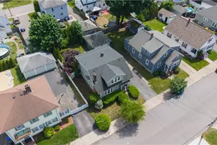 290 W Forest Ave, Pawtucket, RI 02860 - Photo 4