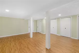30 Abigail St, Warwick, RI 02886 - Photo 24
