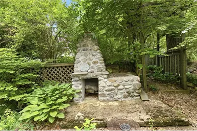25 Pineland Street, North Kingstown, RI 02852 - Photo 10