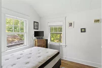25 Pineland Street, North Kingstown, RI 02852 - Photo 24