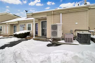 55 Beach St, Westerly, RI 02891 - Photo 8