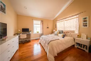 70 Pitman St, Providence, RI 02906 - Photo 6